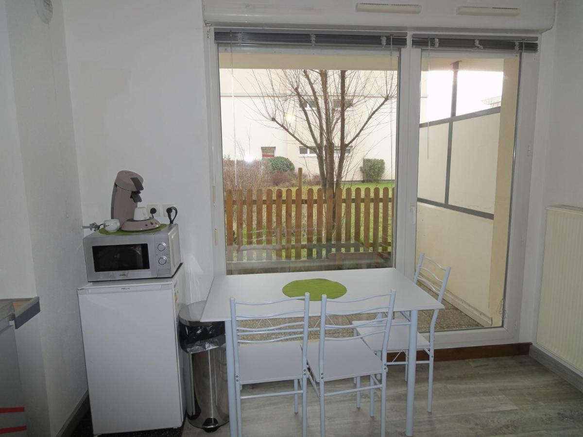 Logement Type Studio 1 Piece Proche Zenith Straatsburg Buitenkant foto