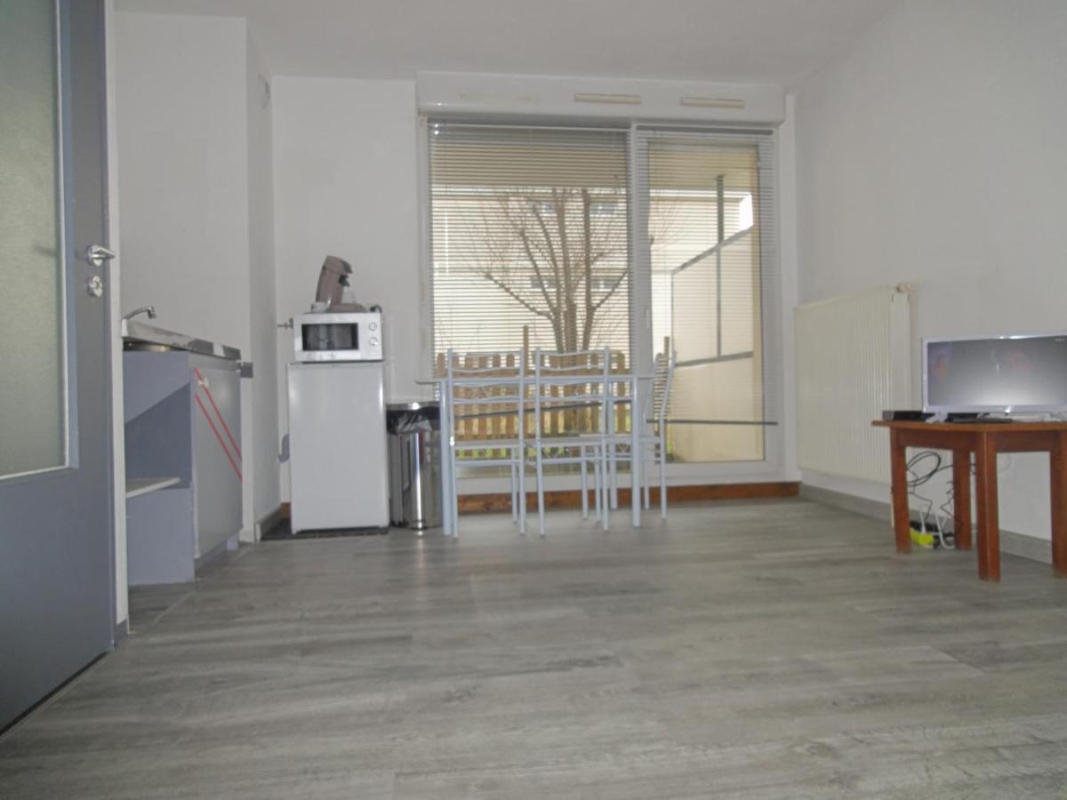 Logement Type Studio 1 Piece Proche Zenith Straatsburg Buitenkant foto