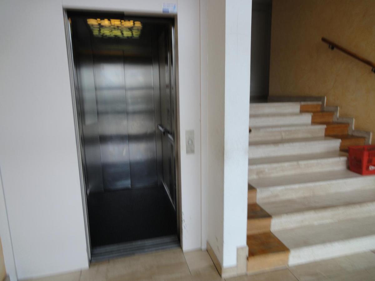 Logement Type Studio 1 Piece Proche Zenith Straatsburg Buitenkant foto